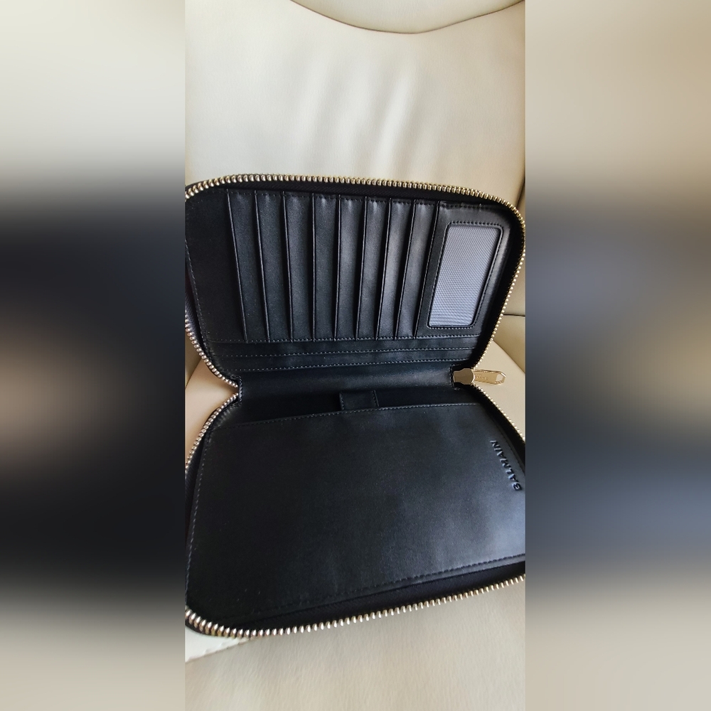 Balmain Black Leather Pouch with Gold Details - Picture 5 of 13